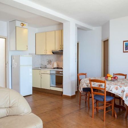 Penthouse Apartment Подгора Екстериор снимка