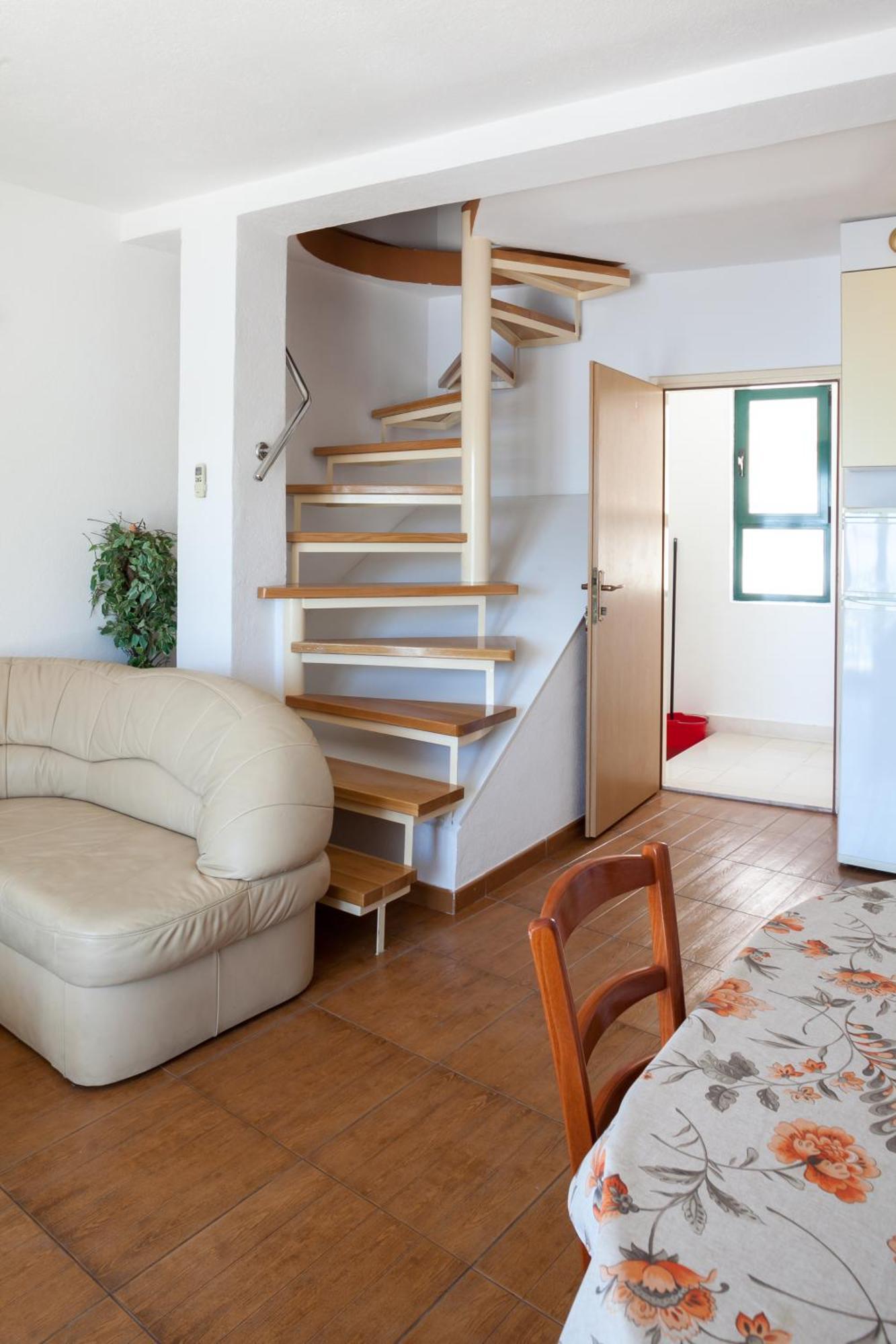 Penthouse Apartment Подгора Екстериор снимка