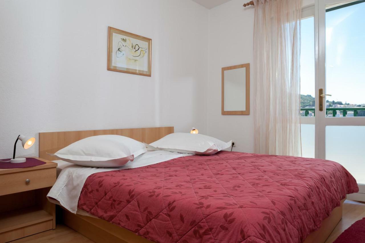 Penthouse Apartment Подгора Екстериор снимка