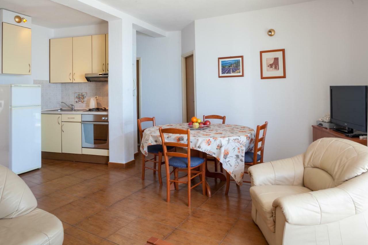 Penthouse Apartment Подгора Екстериор снимка
