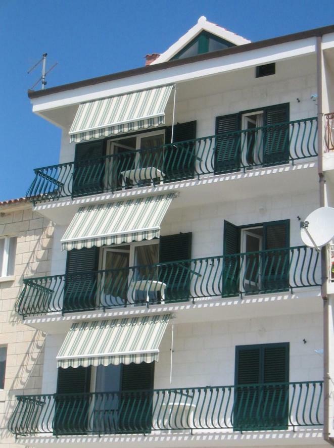 Penthouse Apartment Подгора Екстериор снимка
